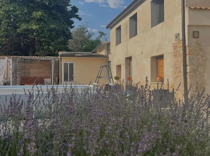 Turisticos 3 Lienzos Appartement *